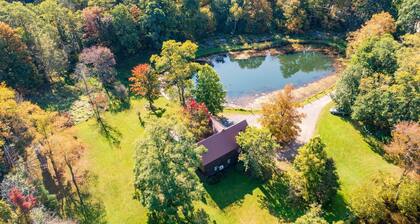 Portage Ponds 5 BR/3 Bath close to CHQ, wine trail