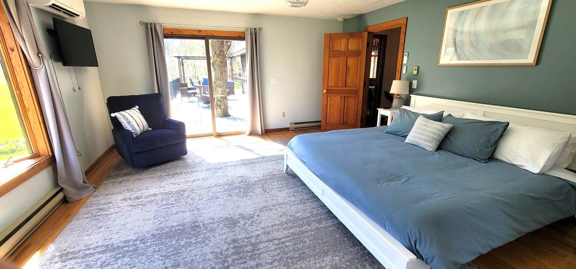 5 bedrooms, iron/ironing board, free WiFi, bed sheets