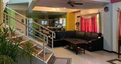 The Kramer Residence: A/C, Youtube, Netflix