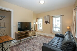 Smart TV - Spacious Massachusetts Apartment #2 (West Brookfield)