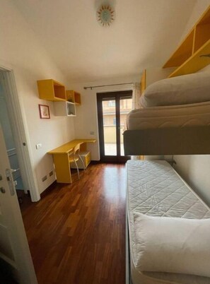 2 Schlafzimmer, Bettwäsche