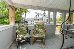 Terrace/patio - Apartment in town center #1 (West Brookfield)