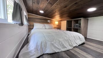 4 Schlafzimmer, kostenloses WLAN, Bettwäsche