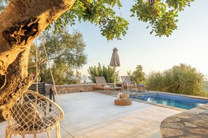 Outdoor pool - Casatino Villas #4 (Kalianeika)