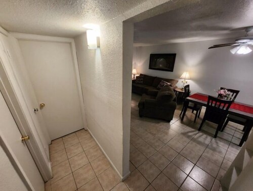 Homey Haven with Wi-Fi and pool