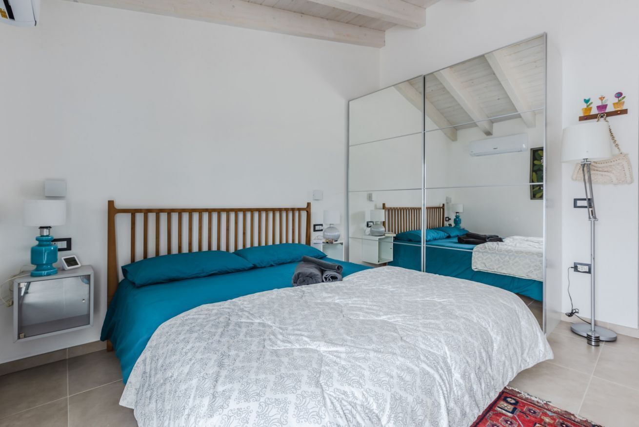 1 bedroom, soundproofing, iron/ironing board, internet