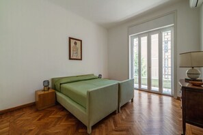 2 camere, ferro/asse da stiro, accesso a Internet, lenzuola