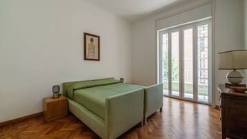 2 Schlafzimmer, Bügeleisen/Bügelbrett, Internetzugang, Bettwäsche