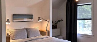 Spectacular Sunsets  at  3 BR Classic Farm House