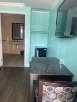 Televisión de pantalla plana de 40 pulgadas con canales por satélite