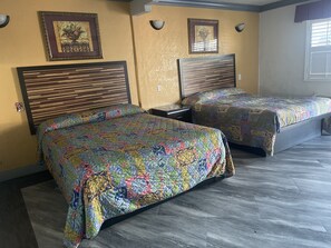 Habitación familiar doble | Wifi gratis y ropa de cama