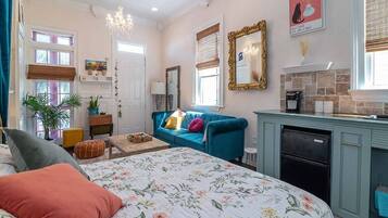 1 bedroom, iron/ironing board, WiFi
