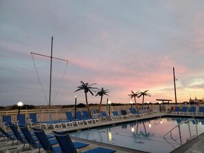 Beheizter Pool