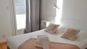 Literie de qualité supérieure, ameublement personnalisé, bureau