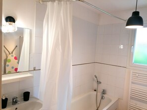 Villa économique | Salle de bain | Articles de toilette (gratuits)