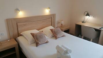 Standard Room | Premium bedding, individually furnished, desk, soundproofing