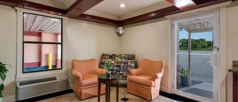 المنشأة من الداخل