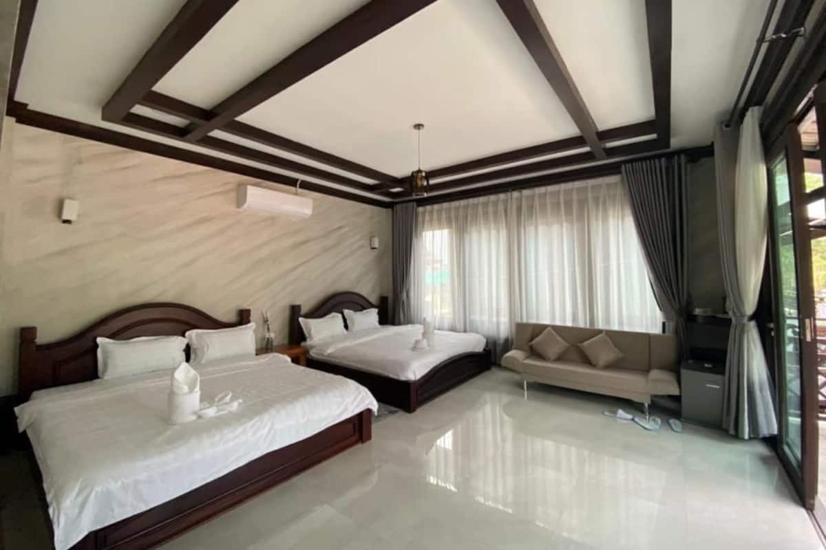 Desk, bed sheets