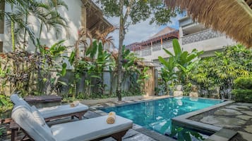 Villa, 2 Bedrooms, Pool View | In-room safe, desk, free WiFi, bed sheets