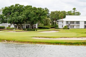 Golf - Golf Community Studio | Workspace | Cozy Wesley Chapel Retreat w/ Kitchenette | Balcony | Smart TV (wesley chapel)