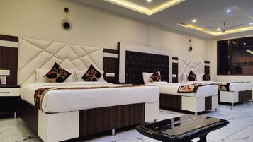 Familienzimmer | Hochwertige Bettwaren, kostenloses WLAN, Bettwäsche