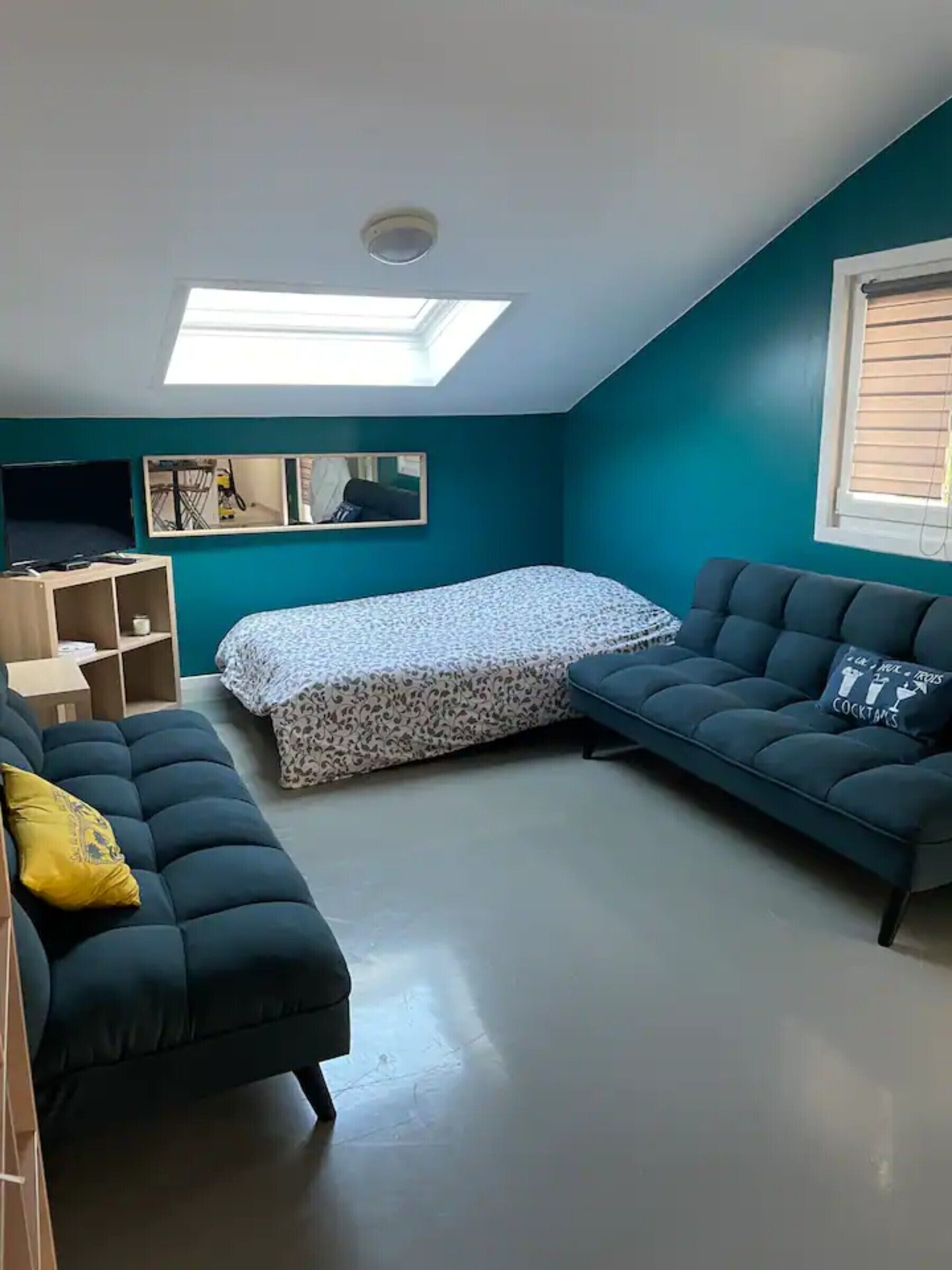 1 chambre, fer et planche à repasser, Wi-Fi gratuit, draps fournis