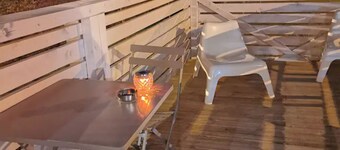 Apartment 'Activités Et Nature Appartement' with Private Terrace, Wi-Fi and Air Conditioning