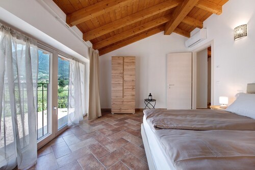 Ferienwohnung "Casale La Coccinella Gelsomino" mit Gemeinschaftsgarten und WLAN