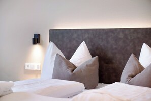 2 bedrooms, free WiFi, bed sheets, wheelchair access
