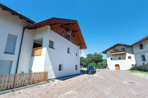 Esterni