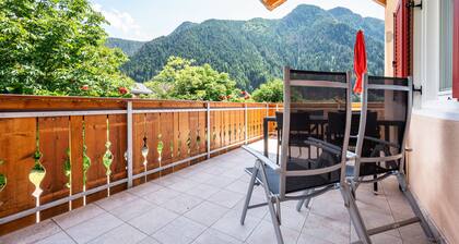Apartment "Talblick 4" with Mountain View, Garden & Wi-Fi