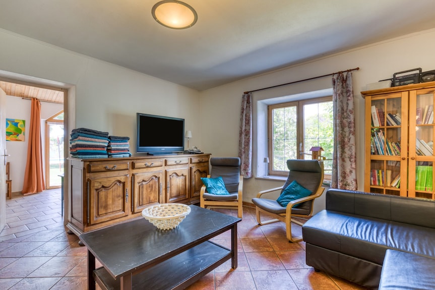 Ruim Vakantiehuis Aan De Rivier Maison Abricot - Hérault