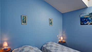 3 bedrooms, iron/ironing board, free WiFi