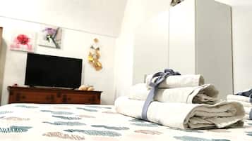 1 bedroom, free WiFi, bed sheets