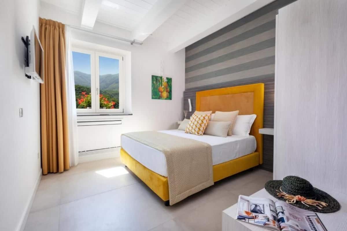 Superior tweepersoonskamer | 1 slaapkamer, lakens van Egyptisch katoen, luxe beddengoed, een minibar