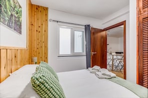 2 habitaciones, tabla de planchar con plancha y wifi gratis
