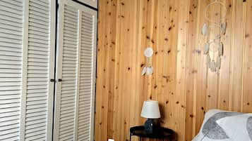 3 quartos, ferros/tábuas de passar roupa, Wi-Fi de cortesia