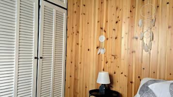 3 habitaciones, tabla de planchar con plancha y wifi gratis