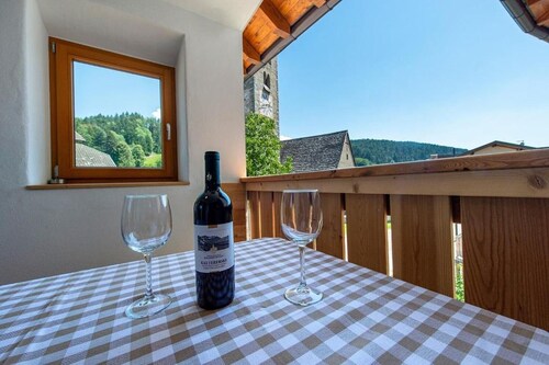 Holiday Apartment "Gass B" with Mountain View, Private Terrace and Wi-Fi