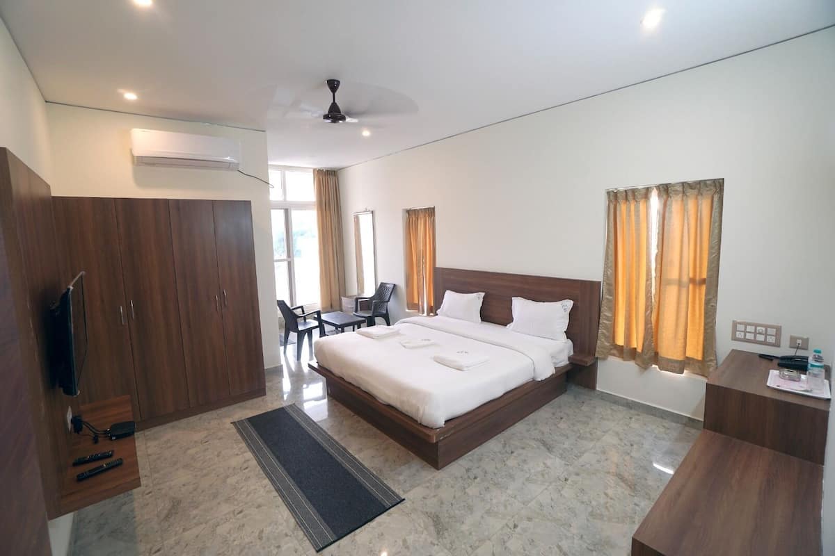 Deluxe-Doppelzimmer | Bettwäsche, Rollstuhlgeeignet