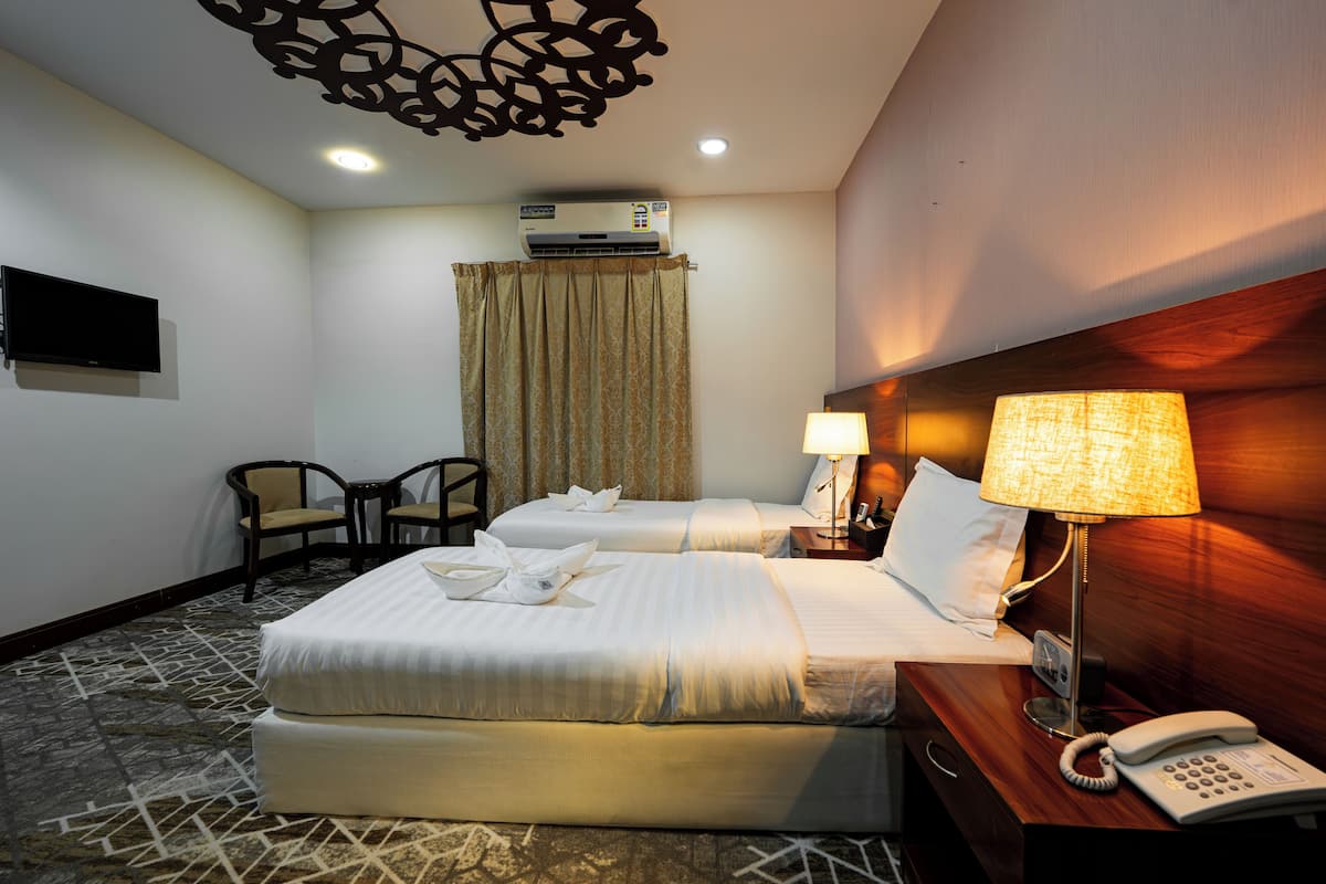 Economy Twin Room | Iron/ironing board, free WiFi