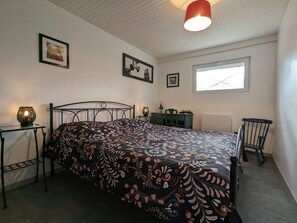 1 soverom, wi-fi (inkludert) og sengetøy