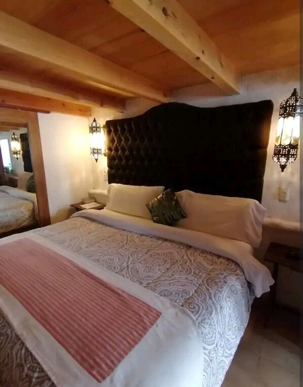 Deluxe Villa | Free WiFi, bed sheets