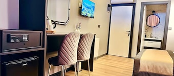 Skymoon Airport Hotel