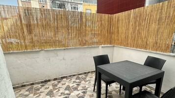 Deluxe Quadruple Room | Balcony