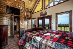 5 chambres, bureau, fer et planche à repasser, accès au Wi-Fi (inclus)