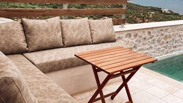 Panoramic Duplex, Private Pool | Terrace/patio