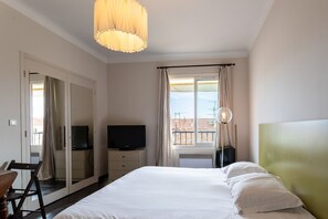 1 Schlafzimmer, B ügeleisen/Bügelbrett, kostenloses WLAN, Bettwäsche