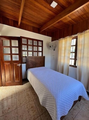 3 chambres, literie fournie