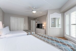 2 bedrooms, iron/ironing board, internet, bed sheets